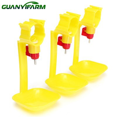 Автоматические поилки для цыплят